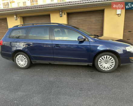 Синий Фольксваген Пассат, объемом двигателя 2 л и пробегом 260 тыс. км за 6990 $, фото 3 на Automoto.ua