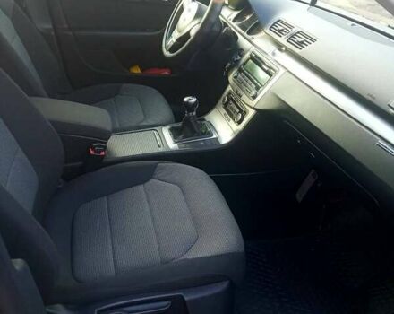 Синій Фольксваген Пассат, об'ємом двигуна 1.6 л та пробігом 135 тис. км за 8700 $, фото 12 на Automoto.ua