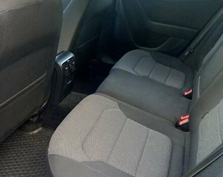 Синій Фольксваген Пассат, об'ємом двигуна 1.6 л та пробігом 134 тис. км за 9000 $, фото 24 на Automoto.ua