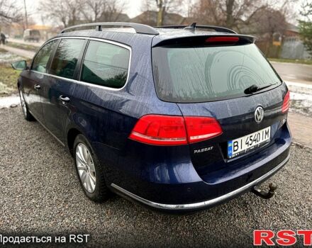 Синій Фольксваген Пассат, об'ємом двигуна 2 л та пробігом 270 тис. км за 8650 $, фото 5 на Automoto.ua