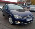 Фольксваген Пассат 2011 в Сумах на Automoto.ua Синий Фольксваген Пассат, объемом двигателя 1.6 л и пробегом 134 тыс. км за 9000 $, фото 1 на Automoto.ua