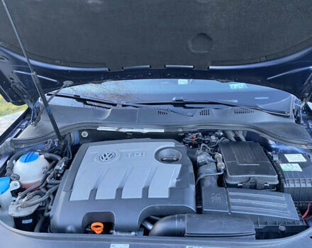 Синий Фольксваген Пассат, объемом двигателя 1.6 л и пробегом 280 тыс. км за 9950 $, фото 34 на Automoto.ua