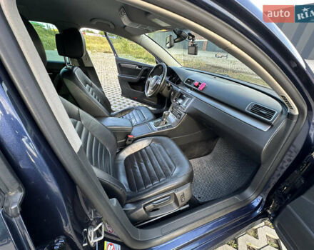 Синий Фольксваген Пассат, объемом двигателя 2 л и пробегом 272 тыс. км за 9900 $, фото 16 на Automoto.ua