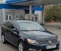 Синій Фольксваген Пассат, об'ємом двигуна 2 л та пробігом 290 тис. км за 8500 $, фото 6 на Automoto.ua