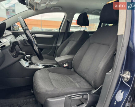 Синій Фольксваген Пассат, об'ємом двигуна 2 л та пробігом 330 тис. км за 9490 $, фото 7 на Automoto.ua