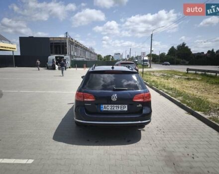 Синій Фольксваген Пассат, об'ємом двигуна 1.6 л та пробігом 255 тис. км за 9500 $, фото 8 на Automoto.ua