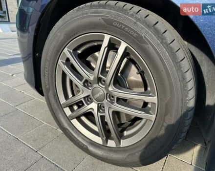 Синий Фольксваген Пассат, объемом двигателя 2 л и пробегом 272 тыс. км за 9900 $, фото 10 на Automoto.ua