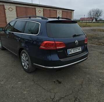 Синій Фольксваген Пассат, об'ємом двигуна 1.97 л та пробігом 275 тис. км за 9000 $, фото 12 на Automoto.ua