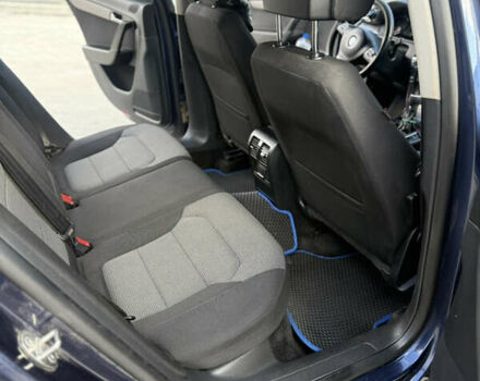 Синий Фольксваген Пассат, объемом двигателя 2 л и пробегом 260 тыс. км за 10000 $, фото 15 на Automoto.ua