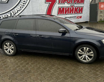 Синий Фольксваген Пассат, объемом двигателя 1.4 л и пробегом 243 тыс. км за 7399 $, фото 2 на Automoto.ua