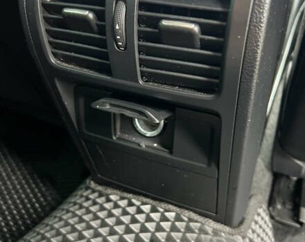 Синий Фольксваген Пассат, объемом двигателя 2 л и пробегом 263 тыс. км за 10599 $, фото 55 на Automoto.ua