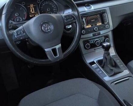 Синий Фольксваген Пассат, объемом двигателя 1.97 л и пробегом 280 тыс. км за 8850 $, фото 14 на Automoto.ua