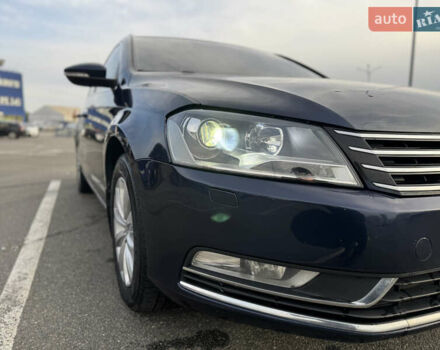 Синий Фольксваген Пассат, объемом двигателя 1.4 л и пробегом 380 тыс. км за 8800 $, фото 3 на Automoto.ua