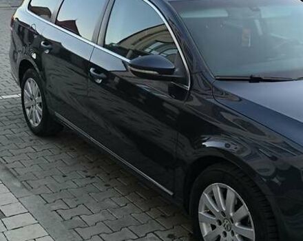 Синий Фольксваген Пассат, объемом двигателя 1.97 л и пробегом 280 тыс. км за 8850 $, фото 4 на Automoto.ua