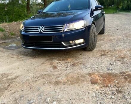 Синій Фольксваген Пассат, об'ємом двигуна 2 л та пробігом 247 тис. км за 9300 $, фото 7 на Automoto.ua