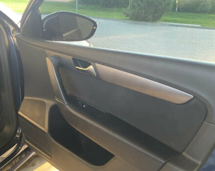 Синий Фольксваген Пассат, объемом двигателя 2 л и пробегом 295 тыс. км за 9900 $, фото 6 на Automoto.ua