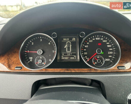 Синий Фольксваген Пассат, объемом двигателя 1.97 л и пробегом 207 тыс. км за 9800 $, фото 12 на Automoto.ua