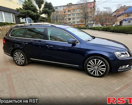 Синій Фольксваген Пассат, об'ємом двигуна 2 л та пробігом 223 тис. км за 11000 $, фото 3 на Automoto.ua