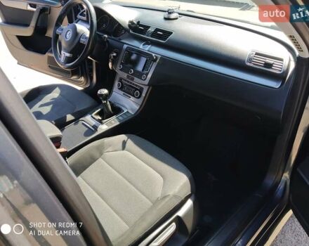 Синий Фольксваген Пассат, объемом двигателя 1.6 л и пробегом 355 тыс. км за 8250 $, фото 11 на Automoto.ua