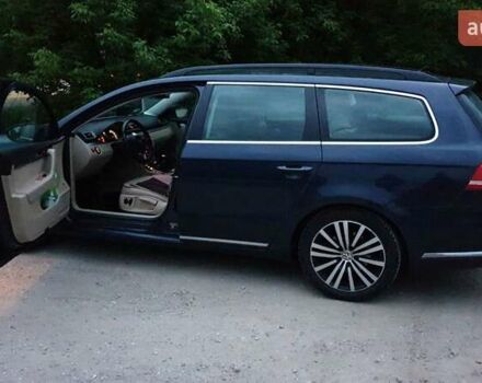 Синий Фольксваген Пассат, объемом двигателя 2 л и пробегом 219 тыс. км за 12500 $, фото 2 на Automoto.ua