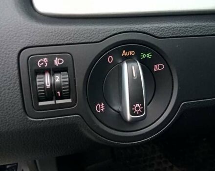 Синій Фольксваген Пассат, об'ємом двигуна 1.6 л та пробігом 135 тис. км за 8850 $, фото 14 на Automoto.ua