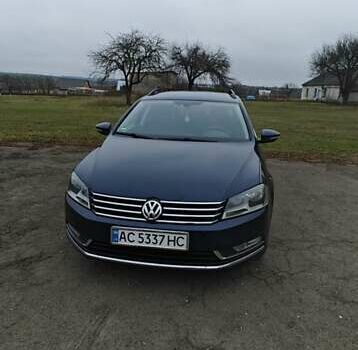 Синій Фольксваген Пассат, об'ємом двигуна 1.97 л та пробігом 275 тис. км за 9000 $, фото 16 на Automoto.ua