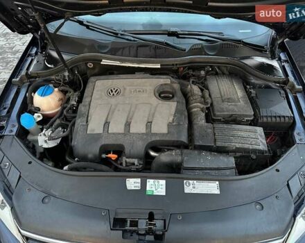 Синий Фольксваген Пассат, объемом двигателя 2 л и пробегом 315 тыс. км за 10900 $, фото 63 на Automoto.ua