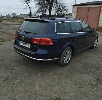 Синій Фольксваген Пассат, об'ємом двигуна 1.97 л та пробігом 275 тис. км за 9000 $, фото 13 на Automoto.ua