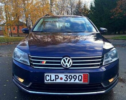 Синій Фольксваген Пассат, об'ємом двигуна 1.6 л та пробігом 134 тис. км за 9000 $, фото 2 на Automoto.ua