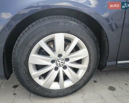 Синій Фольксваген Пассат, об'ємом двигуна 1.6 л та пробігом 255 тис. км за 9500 $, фото 4 на Automoto.ua