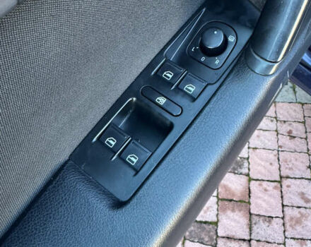 Синий Фольксваген Пассат, объемом двигателя 1.97 л и пробегом 280 тыс. км за 8700 $, фото 7 на Automoto.ua