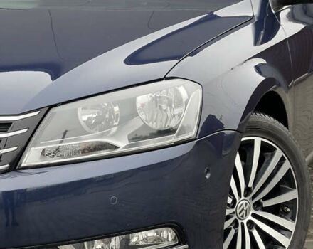 Синий Фольксваген Пассат, объемом двигателя 2 л и пробегом 225 тыс. км за 13900 $, фото 5 на Automoto.ua