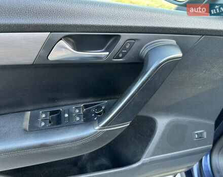 Синий Фольксваген Пассат, объемом двигателя 2 л и пробегом 272 тыс. км за 9900 $, фото 19 на Automoto.ua