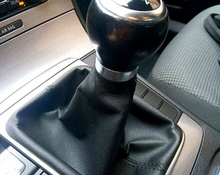 Синій Фольксваген Пассат, об'ємом двигуна 1.6 л та пробігом 134 тис. км за 9000 $, фото 9 на Automoto.ua