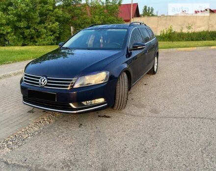 Синій Фольксваген Пассат, об'ємом двигуна 2 л та пробігом 247 тис. км за 9300 $, фото 1 на Automoto.ua