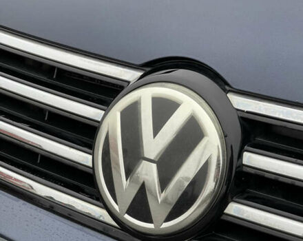 Синий Фольксваген Пассат, объемом двигателя 2 л и пробегом 225 тыс. км за 13900 $, фото 37 на Automoto.ua