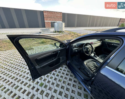 Синий Фольксваген Пассат, объемом двигателя 2 л и пробегом 272 тыс. км за 9900 $, фото 17 на Automoto.ua