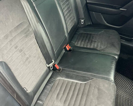 Синий Фольксваген Пассат, объемом двигателя 2 л и пробегом 263 тыс. км за 10599 $, фото 56 на Automoto.ua