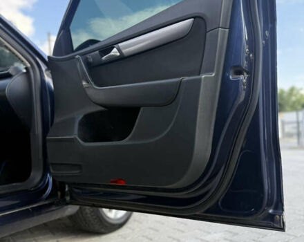 Синий Фольксваген Пассат, объемом двигателя 2 л и пробегом 260 тыс. км за 10000 $, фото 25 на Automoto.ua