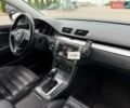 Синий Фольксваген Пассат, объемом двигателя 2 л и пробегом 370 тыс. км за 9800 $, фото 3 на Automoto.ua