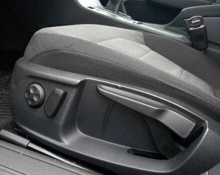 Синій Фольксваген Пассат, об'ємом двигуна 1.6 л та пробігом 135 тис. км за 8850 $, фото 16 на Automoto.ua