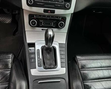 Синий Фольксваген Пассат, объемом двигателя 2 л и пробегом 315 тыс. км за 10900 $, фото 12 на Automoto.ua