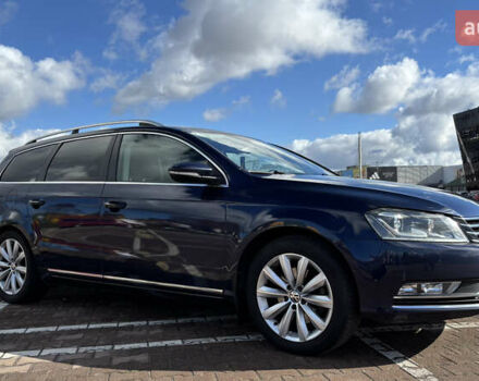 Синий Фольксваген Пассат, объемом двигателя 2 л и пробегом 256 тыс. км за 11800 $, фото 2 на Automoto.ua