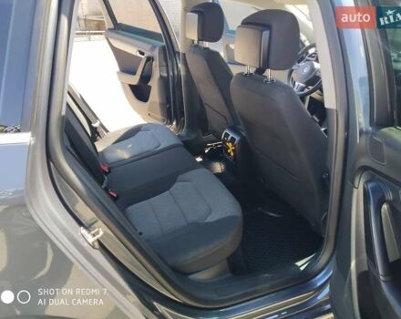 Синий Фольксваген Пассат, объемом двигателя 1.6 л и пробегом 355 тыс. км за 8250 $, фото 10 на Automoto.ua