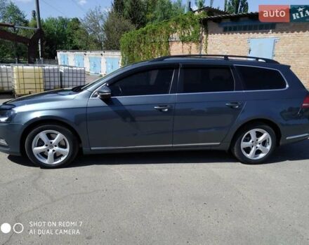 Синий Фольксваген Пассат, объемом двигателя 1.6 л и пробегом 355 тыс. км за 8250 $, фото 5 на Automoto.ua