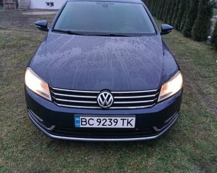 Синий Фольксваген Пассат, объемом двигателя 2 л и пробегом 286 тыс. км за 9999 $, фото 2 на Automoto.ua