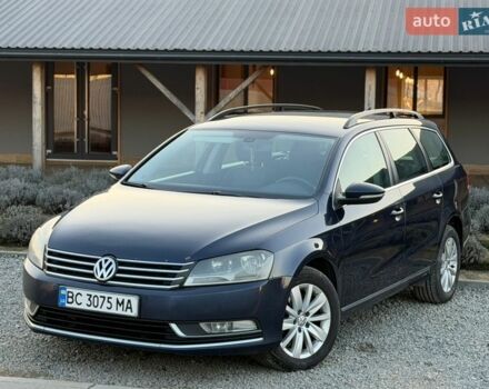 Синий Фольксваген Пассат, объемом двигателя 1.6 л и пробегом 220 тыс. км за 7450 $, фото 1 на Automoto.ua