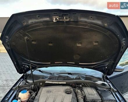 Синий Фольксваген Пассат, объемом двигателя 2 л и пробегом 315 тыс. км за 10900 $, фото 59 на Automoto.ua