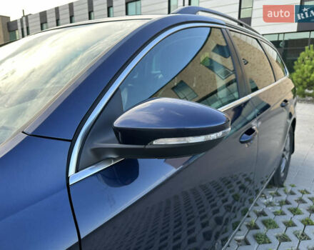 Синий Фольксваген Пассат, объемом двигателя 2 л и пробегом 272 тыс. км за 9900 $, фото 34 на Automoto.ua