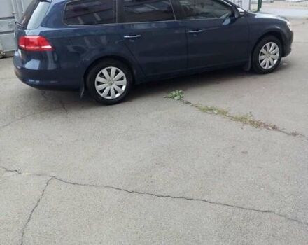 Синий Фольксваген Пассат, объемом двигателя 1.6 л и пробегом 307 тыс. км за 10300 $, фото 5 на Automoto.ua